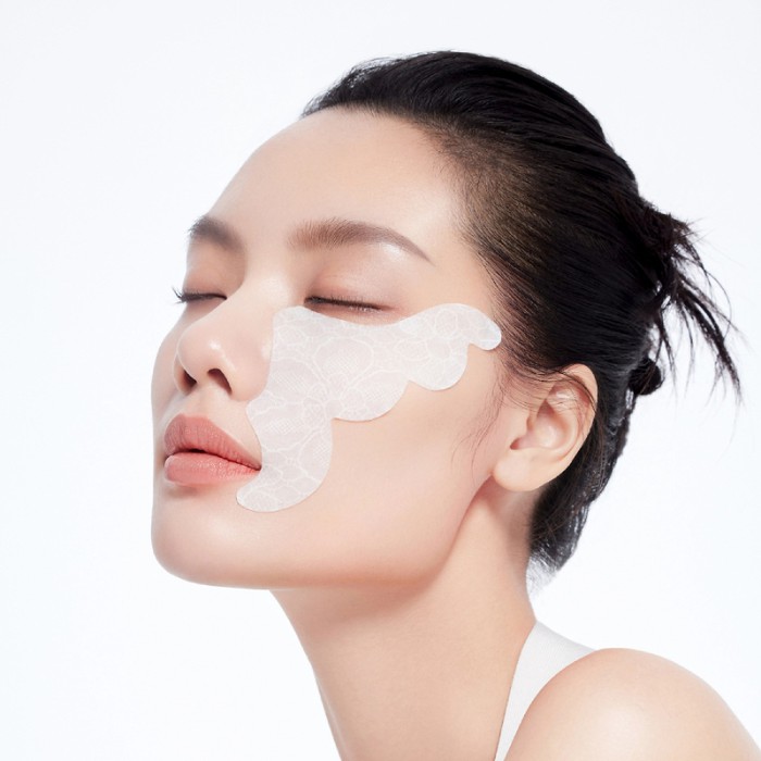 Eye Mask For Reducing Fine Lines